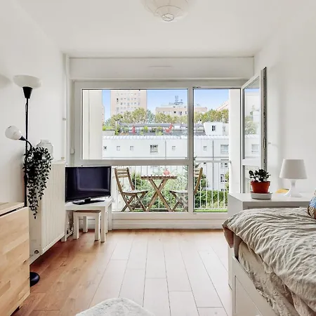 Bright Studio With Balcony In The 20th Arr - Welkeys アパート *
